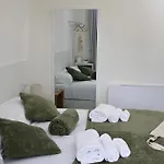 La Casetta Nel Borgo 住宿加早餐酒店 *